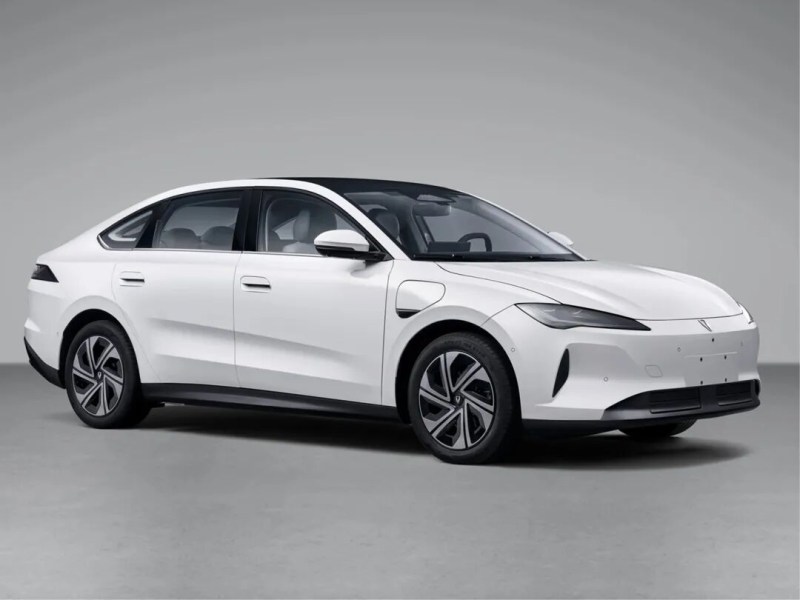 رونمایی FAW-Volkswagen از جتا M6 در چین